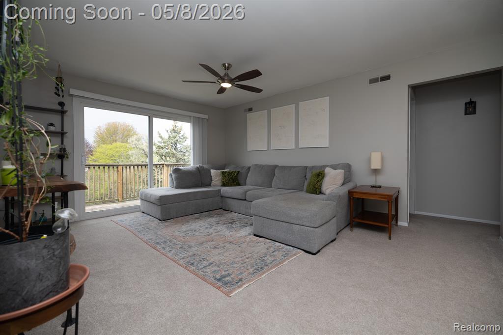 806 Bloomfield Village Boulevard, H, Auburn Hills, MI 48326 — Photo 2