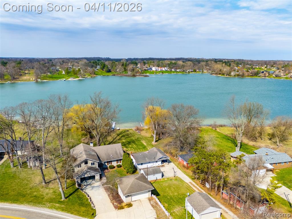 11509 Nora Drive, Fenton, MI 48430 — Photo 43