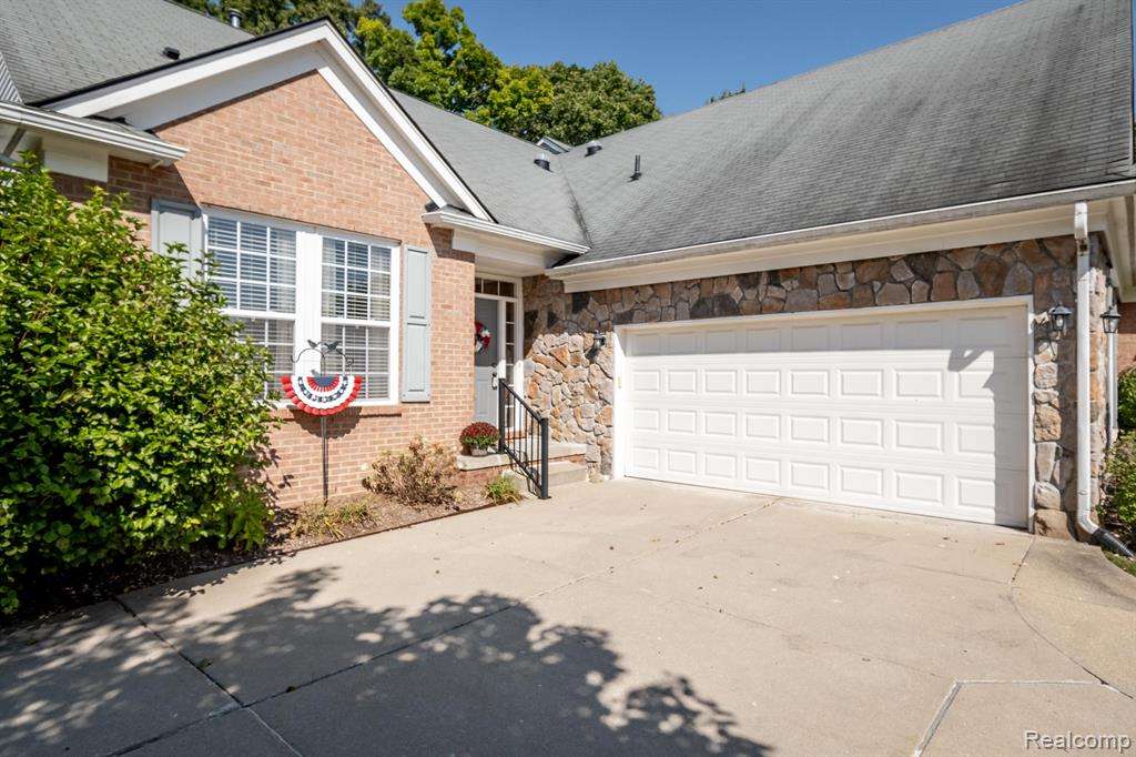 729 TELYA Ridge, Milford, MI 48381 — Photo 44