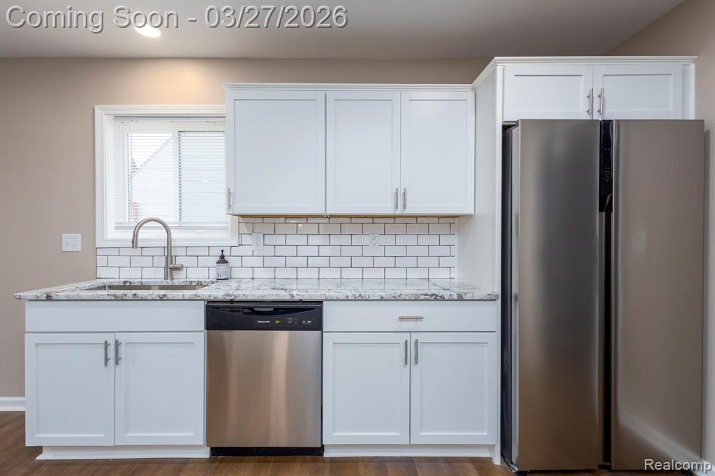 23147 Tawas Avenue, Hazel Park, MI 48030 — Photo 12