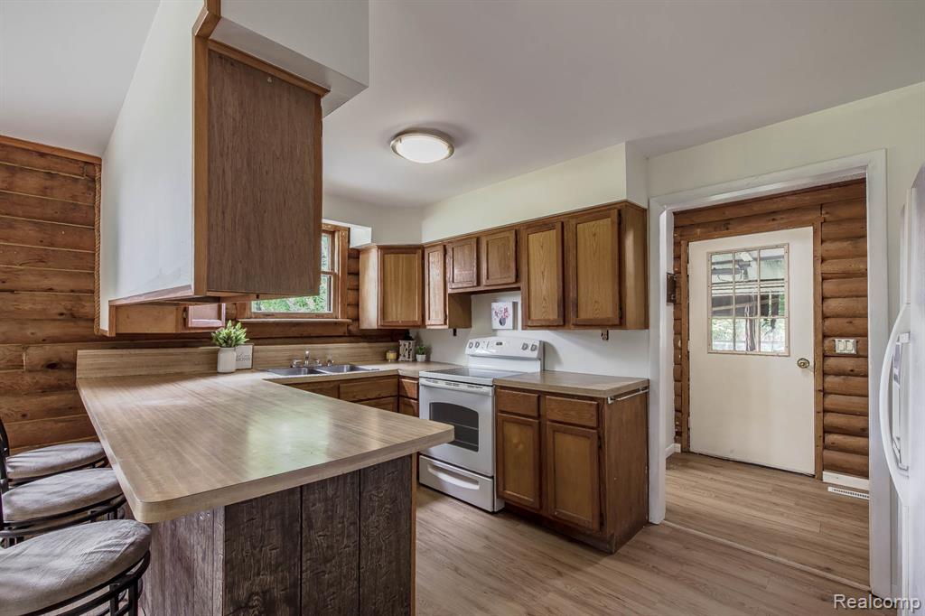 5180 Hillsboro Road, Davisburg, MI 48350 — Photo 19