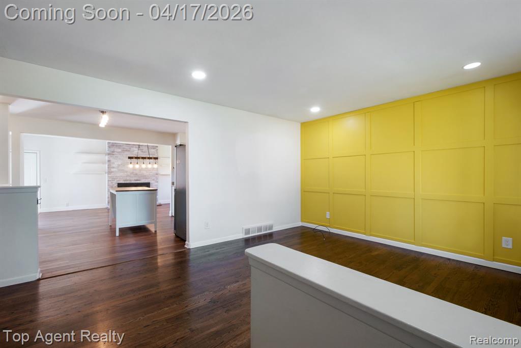 1973 Alexander Drive, Troy, MI 48083 — Photo 13