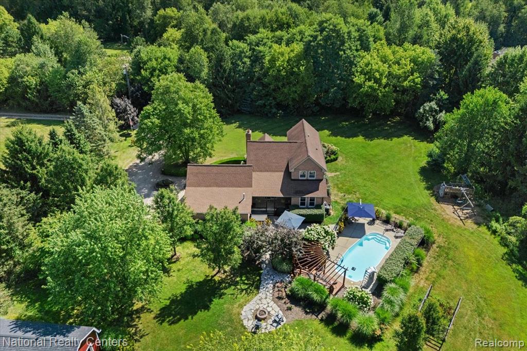 4650 Cooley Lake Road, Commerce Twp, MI 48382 — Photo 44