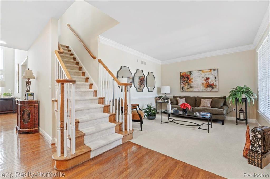 44593 BROADMOOR Circle N, Northville, MI 48168 — Photo 4