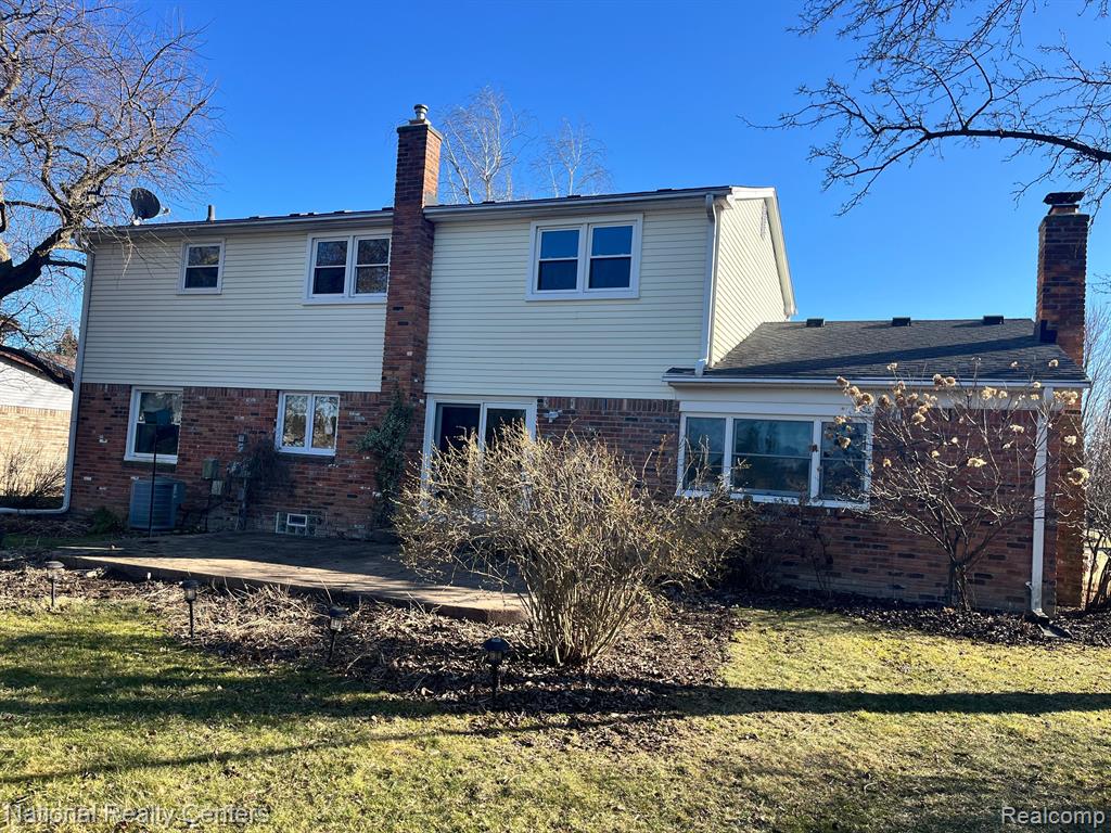 41250 Appleby Court, Northville, MI 48168 — Photo 2