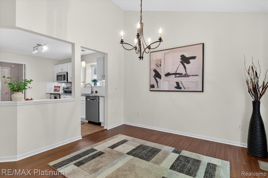 540 Snowfall Court, Howell, MI 48843 — Photo 12