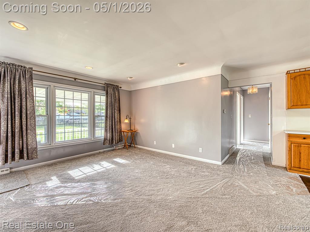 18338 Olmstead, Riverview, MI 48193 — Photo 4