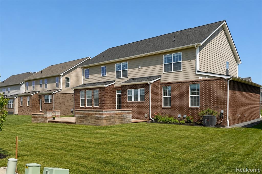 51040 Woodford Drive, Canton, MI 48188 — Photo 72