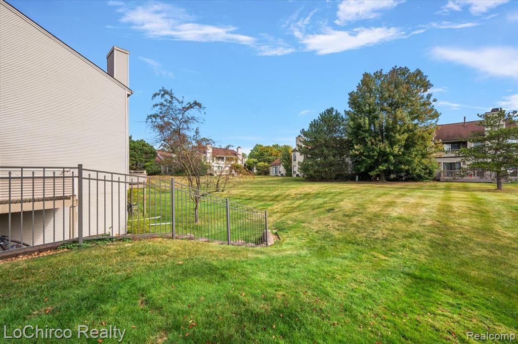 733 Hamilton Court, Rochester Hills, MI 48307 — Photo 56