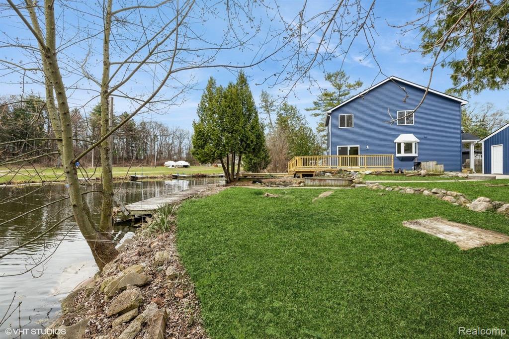 4170 NAVARRA, White Lake, MI 48383 — Photo 2