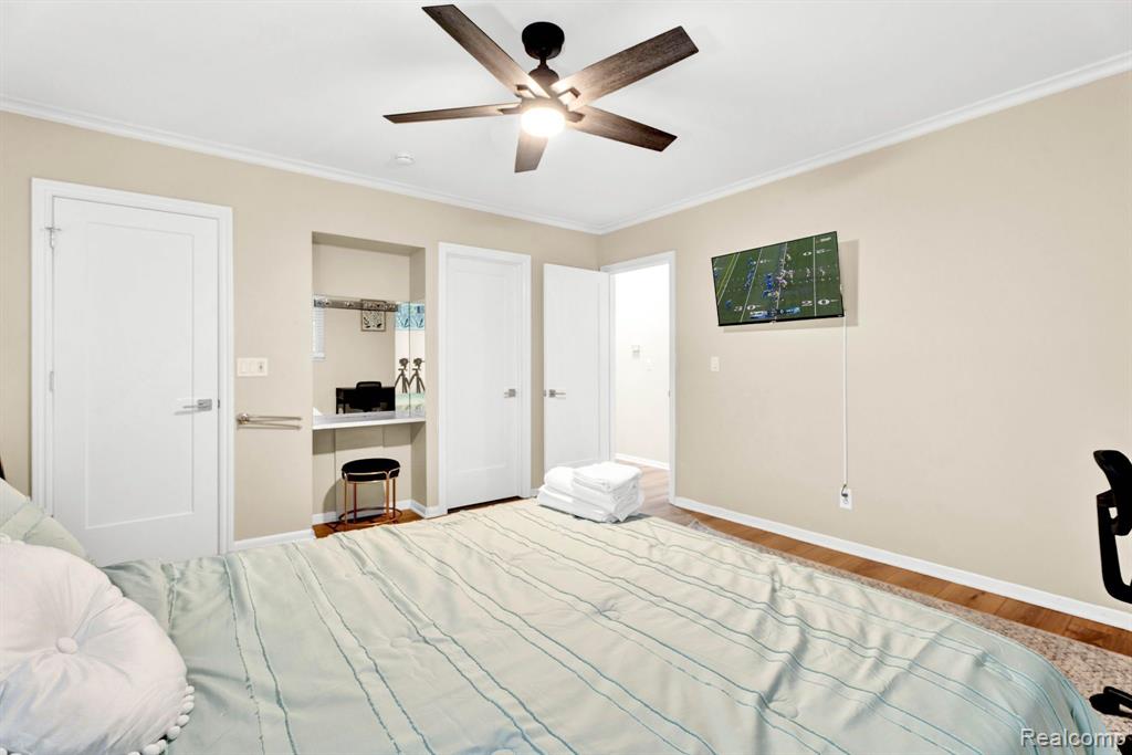 5481 Sunnycrest Drive, West Bloomfield, MI 48323 — Photo 22