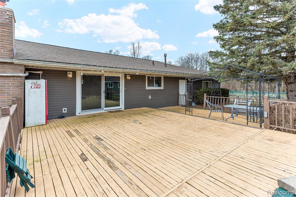 45784 Willis Road, Belleville, MI 48111 — Photo 38