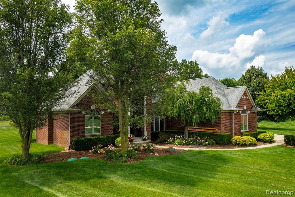 69493 MEADOWBROOK Lane, Bruce, MI 48065 — front exterior