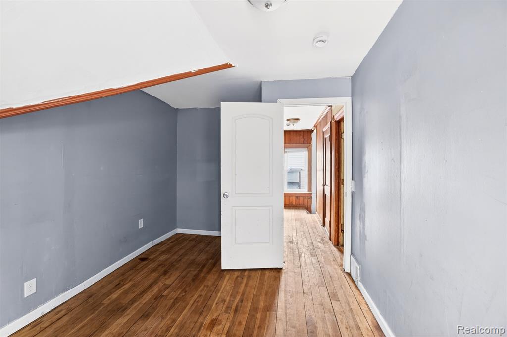 12716 Wilshire Drive, Detroit, MI 48213 — Photo 18