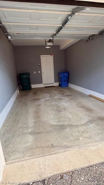 9103 Addington Drive, Commerce Twp, MI 48390 — Photo 25