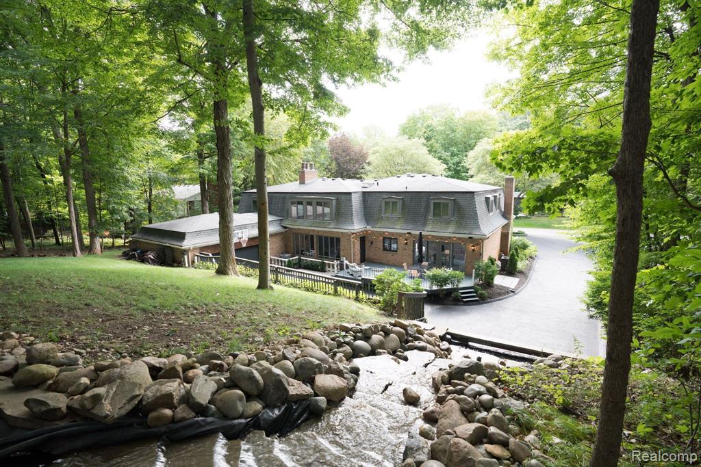 45778 FERMANAGH Drive, Northville, MI 48168 — Photo 9