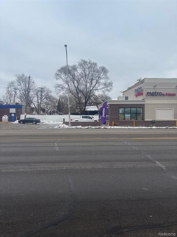 4902 Livernois Avenue, Detroit, MI 48210 — Photo 9