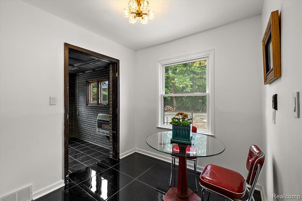 9161 W Outer Drive, Detroit, MI 48219 — Photo 21