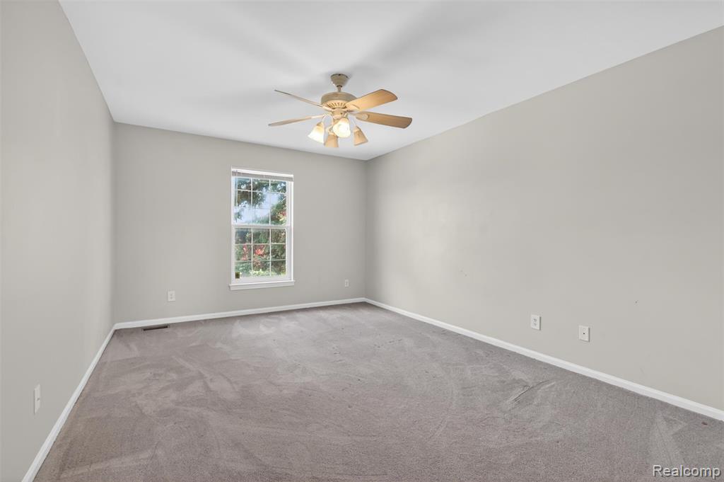 4642 Pond Run, Canton, MI 48188 — Photo 37