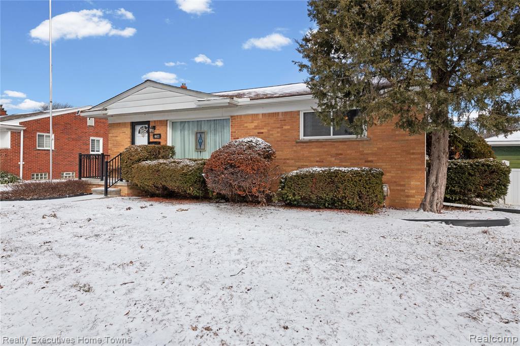 4611 E 13 Mile Road, Warren, MI 48092 — Photo 29