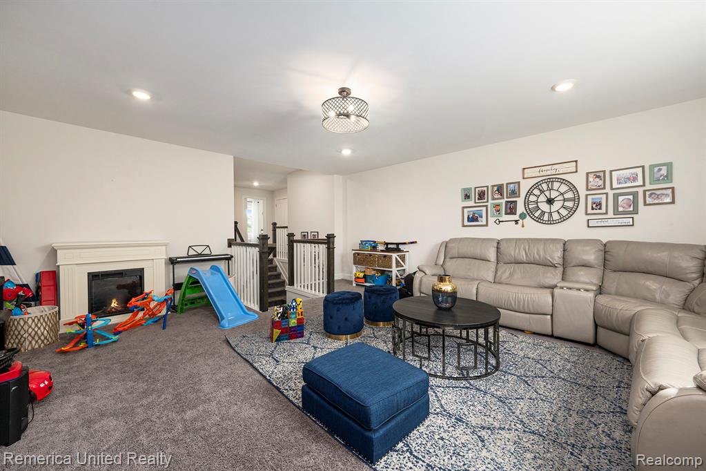 53213 Bay Laurel Lane, South Lyon, MI, 48178