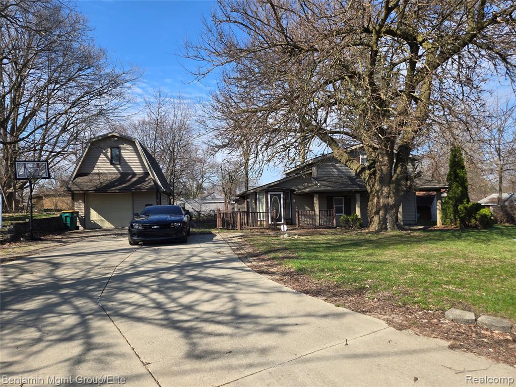 757 Louisa Street, Mount Morris, MI 48458 — Photo 2
