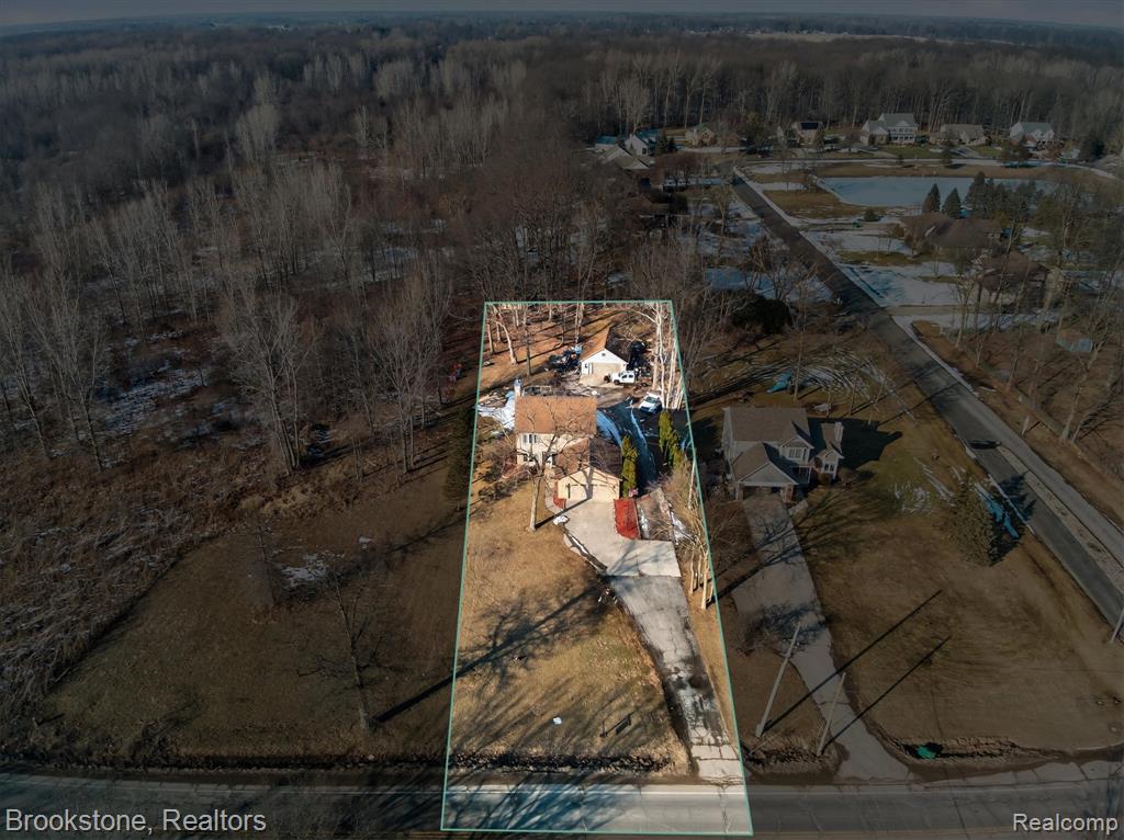 1980 Oakville Waltz Road, New Boston, MI 48164 — Photo 39