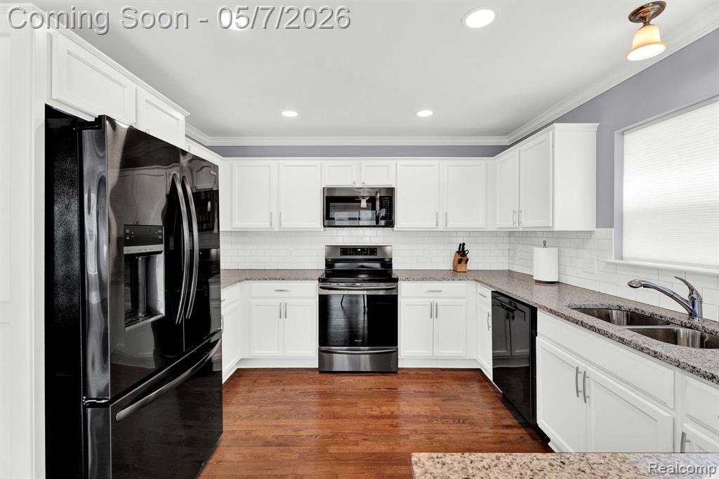 23785 Davey Avenue, Hazel Park, MI 48030 — Photo 16