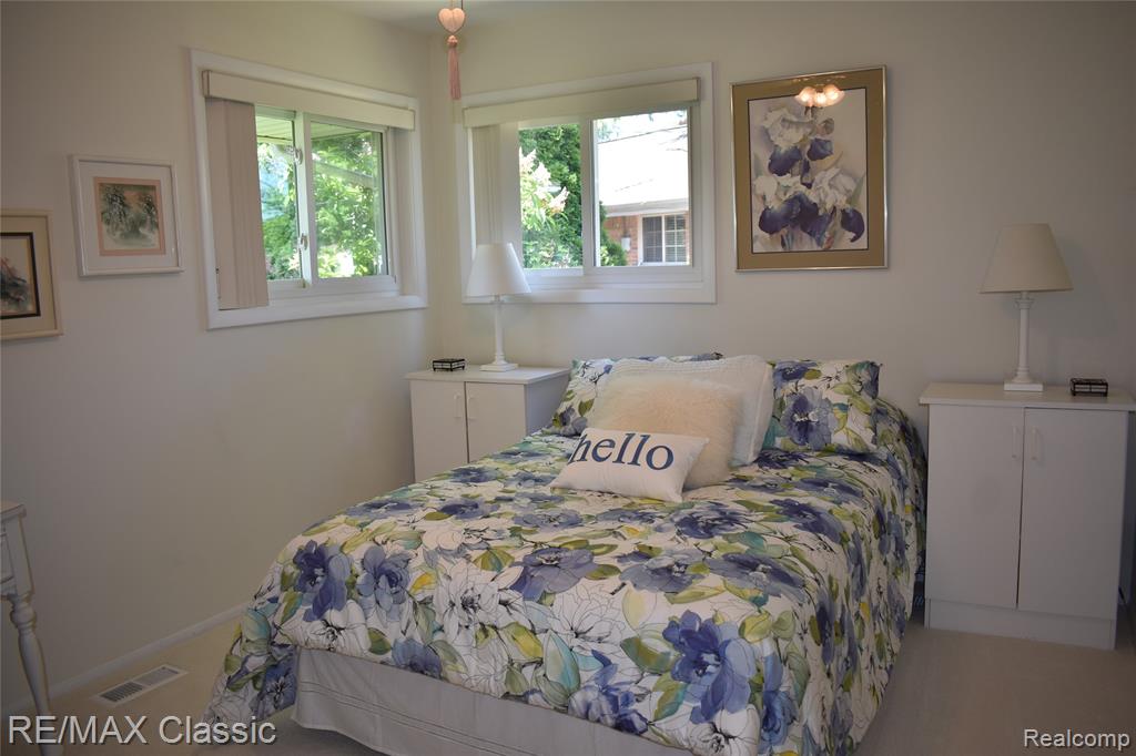 41147 S McMahon Circle, Novi, MI — Photo 18