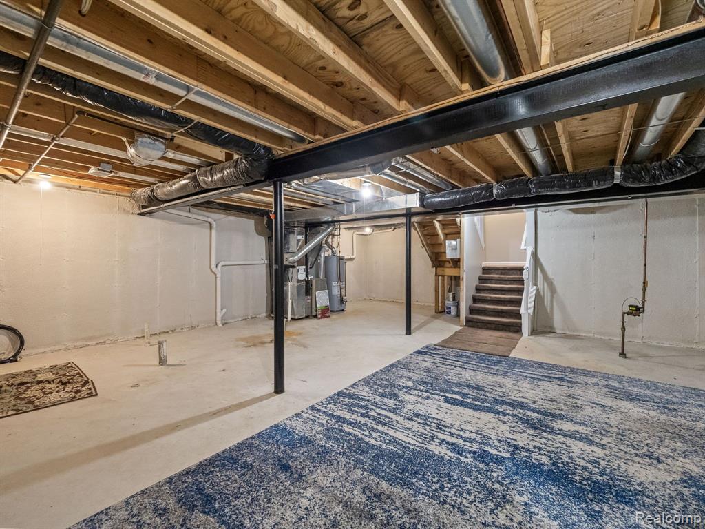 617 JAMES Circle, Royal Oak, MI 48067 — Photo 19