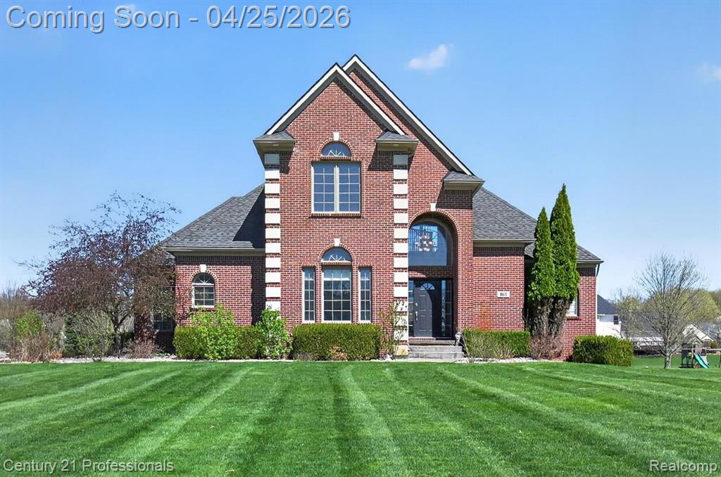 163 W Auburn Trail, Brighton, MI 48114 — front exterior