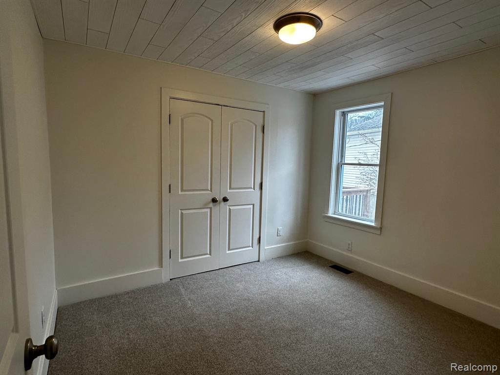 1449 BENVENUE Street, Sylvan Lake, MI 48320 — Photo 16
