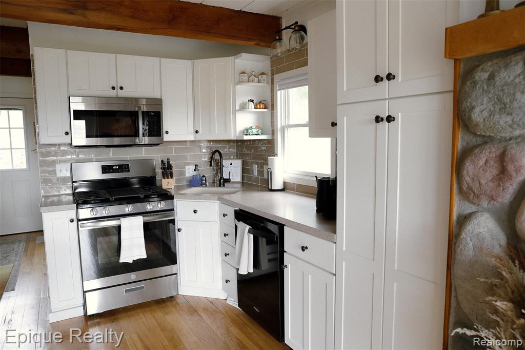3353 Hill View, Boyne Falls, MI 49713 — Photo 4
