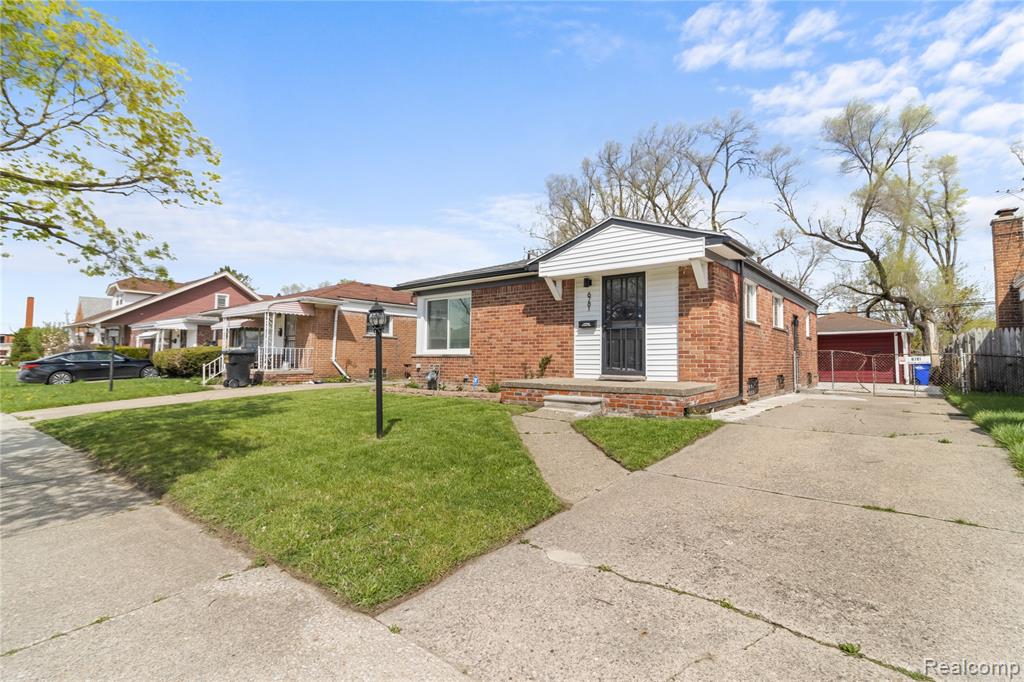 6781 Iowa Street, Hamtramck, MI 48212 — Photo 3
