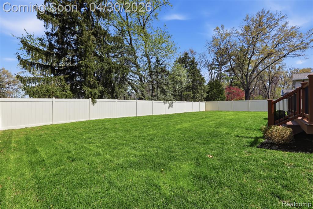 7978 Little Farm Lane, West Bloomfield, MI — Photo 46
