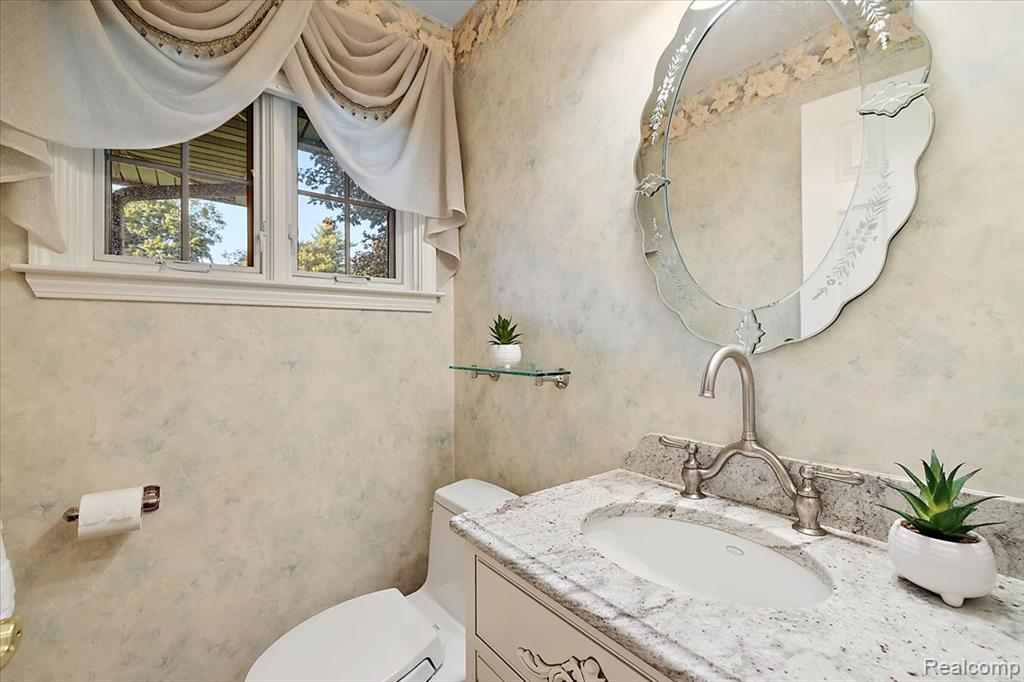 960 N Reading Road, Bloomfield Hills, MI 48304 — Photo 20