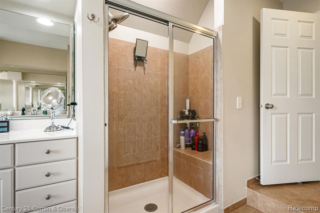 23498 Prescott Lane W, South Lyon, MI 48178 — Photo 51