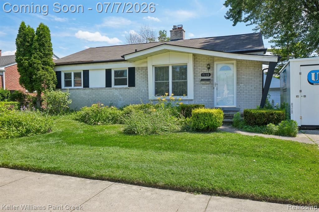 5110 Lyons Circle S, Warren, MI 48092 — Photo 2