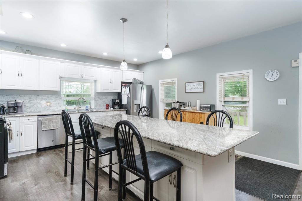 4206 GRAND BLANC Road, Swartz Creek, MI 48473 — Photo 16