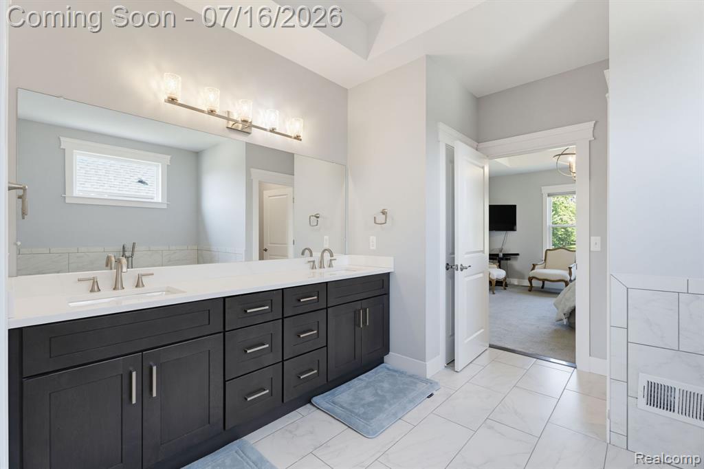 50226 Kapalua Drive, Macomb, MI 48042 — Photo 48