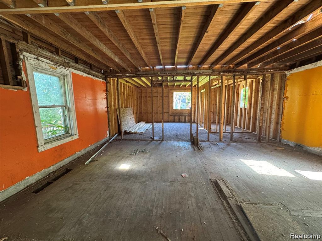 20860 Ridgemont Road, Harper Woods, MI 48225 — Photo 6