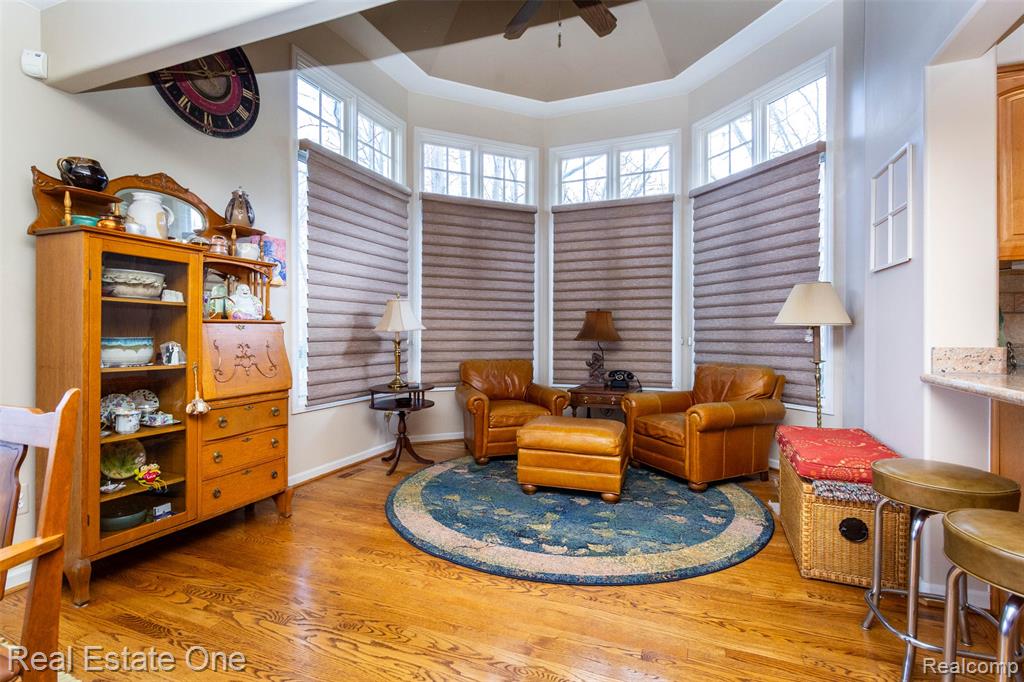 10215 Mill Pointe Drive, Goodrich Vlg, MI — Photo 17