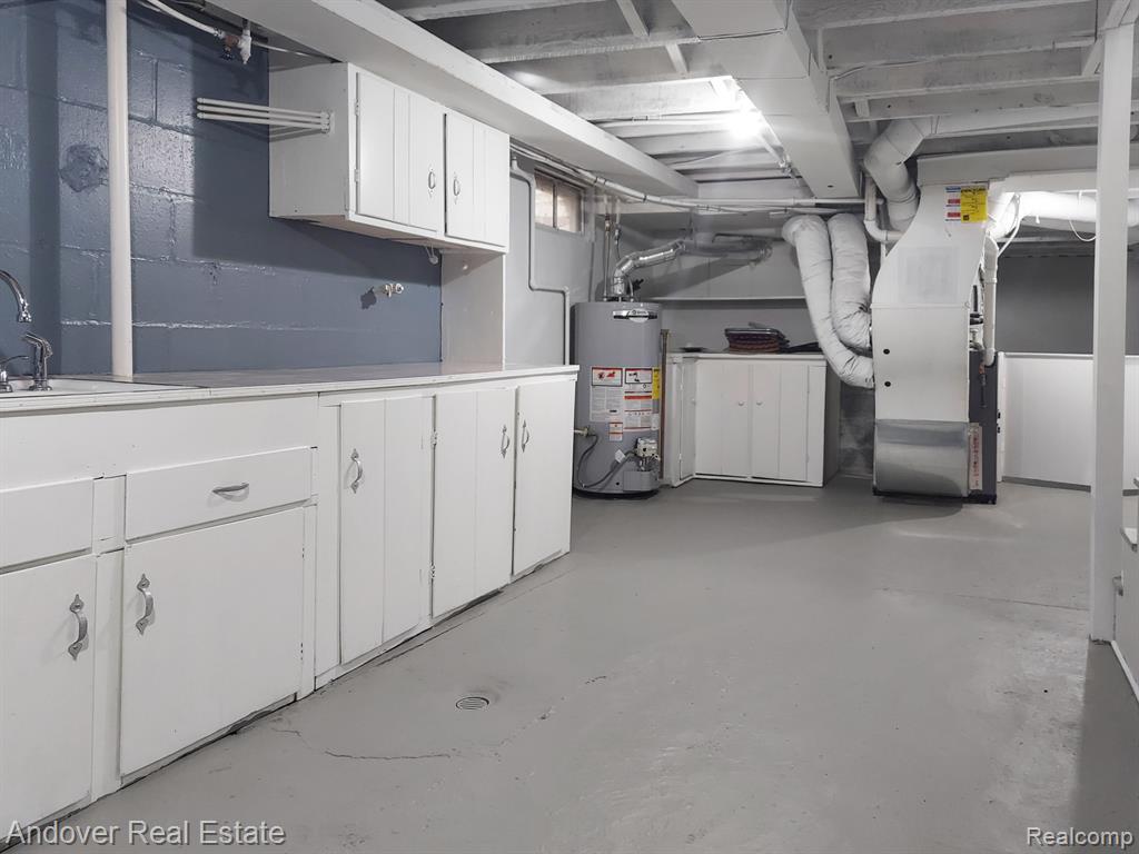 6990 Northland Drive NE, Rockford, MI 49341 — Photo 38