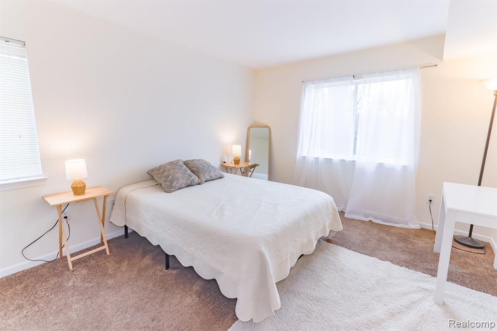 855 BRANDON Avenue, Pontiac, MI 48340 — Photo 15