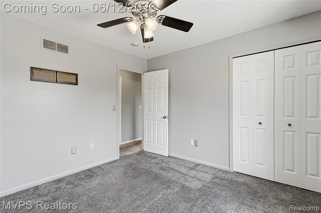 21618 Sue Ellen Drive, Macomb, MI 48044 — Photo 11