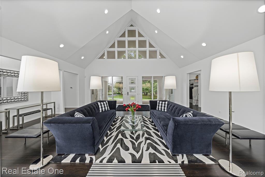 6570 Alden Drive, West Bloomfield, MI 48324 — Photo 5