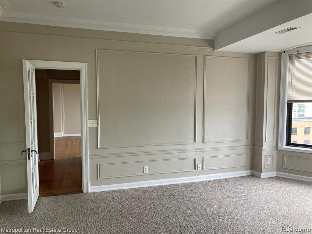 2900 E JEFFERSON Avenue, A-701, Detroit, MI 48207 — Photo 17