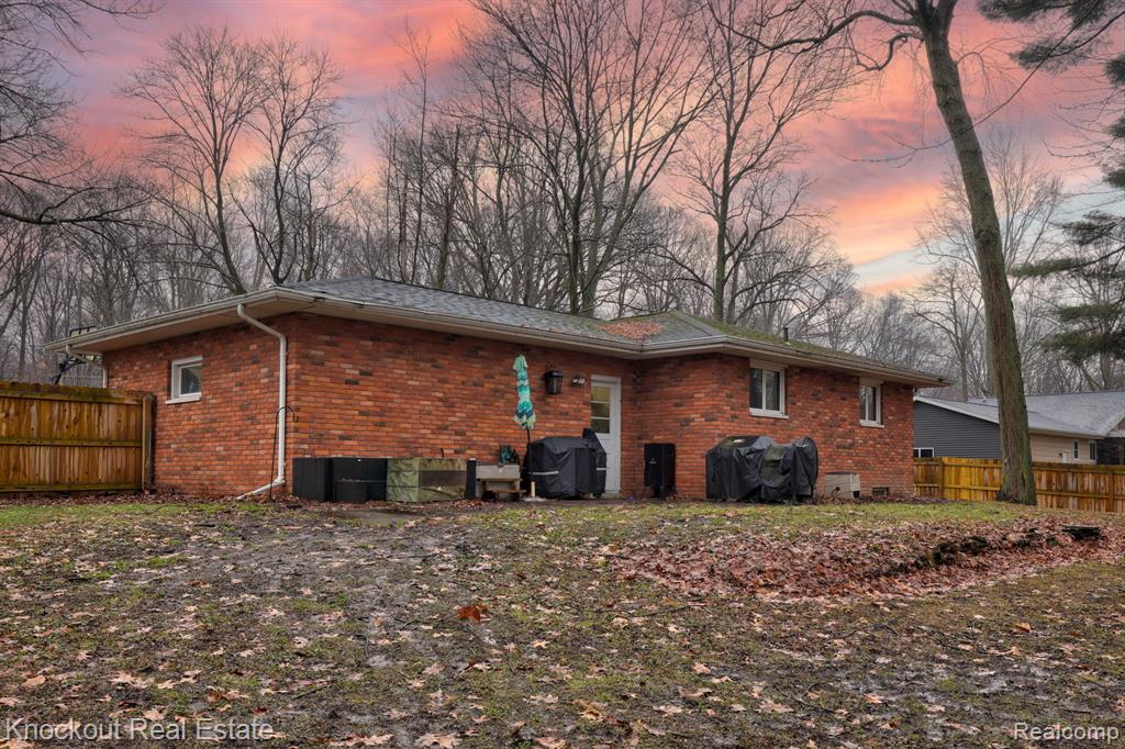 4256 Emerald Drive, Bridgeport, MI 48722 — Photo 34
