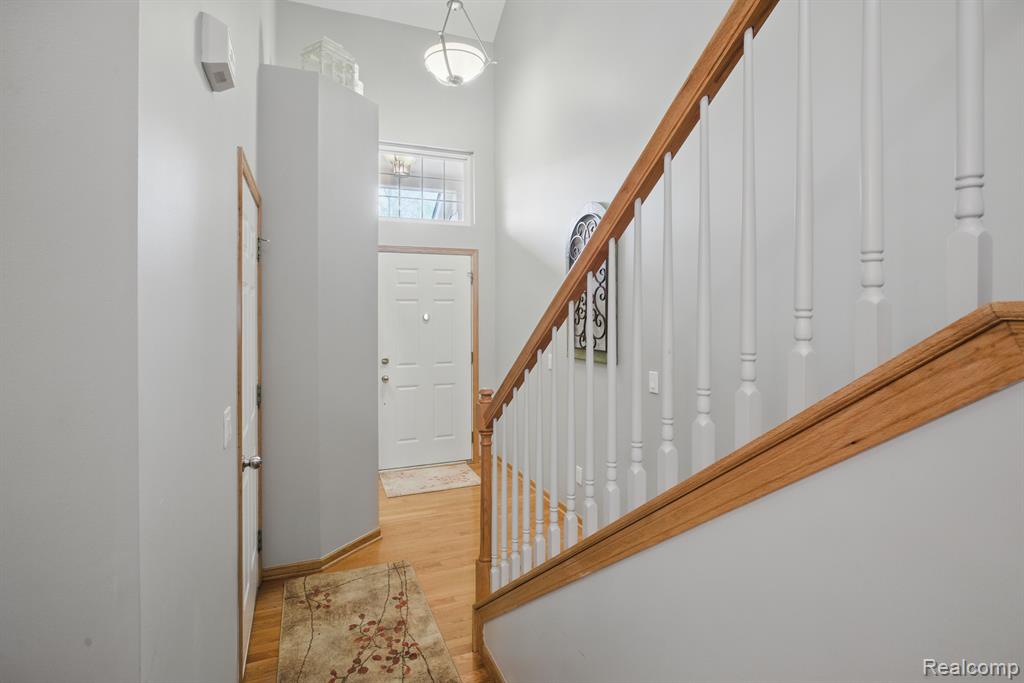 5496 GREENWAY Drive, 48, Trenton, MI 48183 — Photo 5