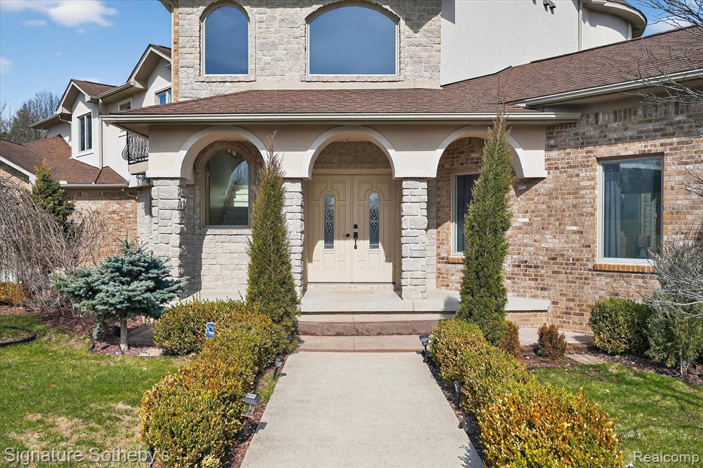 7455 Groveland Road, Holly, MI 48442 — Photo 3